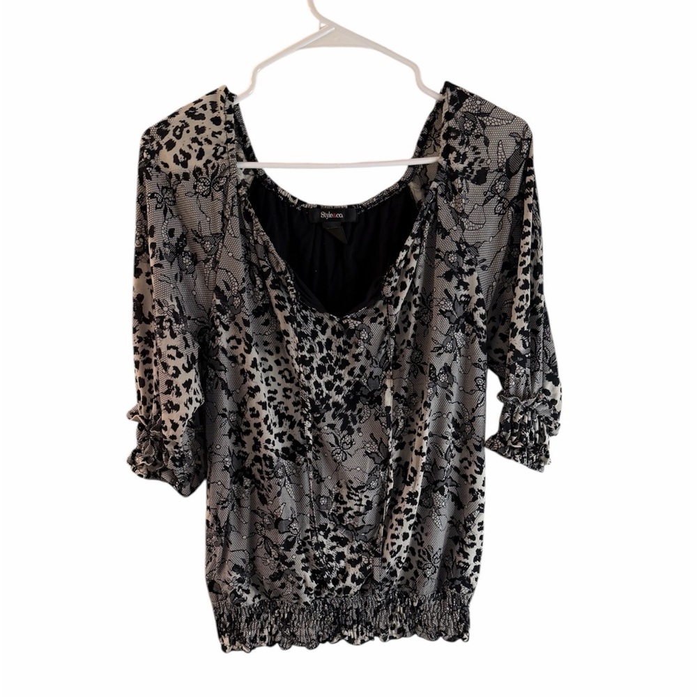 💙3/$20 Apt. 9 Black and Gray Patterned Blouse